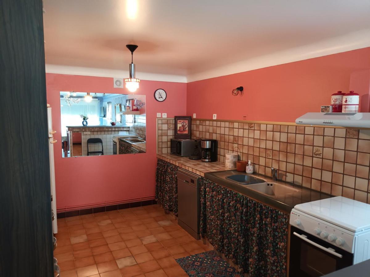 Logement Martine Rouffignac Saint-Cernin Eksteriør billede